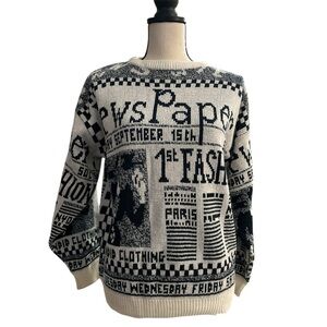 Vintage 80s 90s “News Paper” Graphic Knit Sweater – Black & White